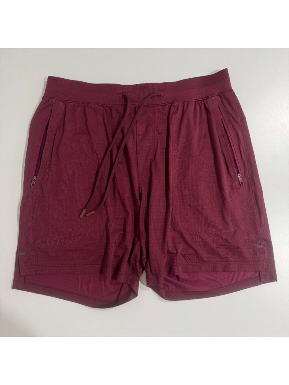 Lululemon License to Train Lined Short *Engineered L Magenta Purple Red Merlot